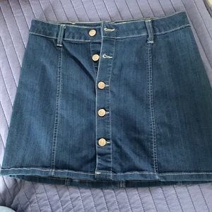 Celebrity Pink button up denim skirt. Size 5